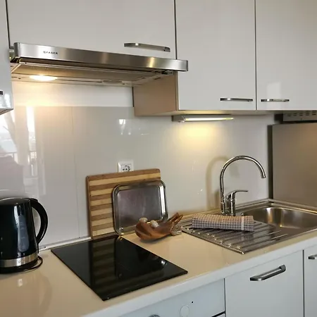 Apartment Moderne Mit Pool
